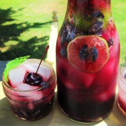 Blue Cherry Spritzer 