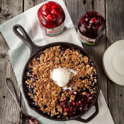 Sweet Cherry Crumble